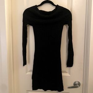 Hollister Off-the-Shoulder Sweater Mini Dress Black